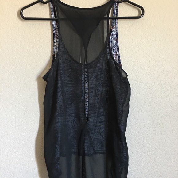 Shirt - Picture 2 of 4